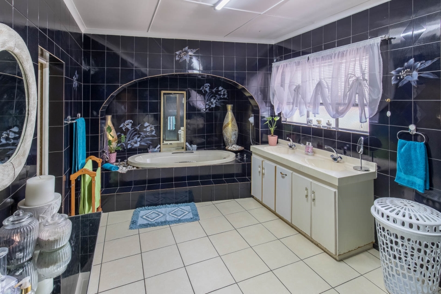 Commercial Property for Sale in Robertson Western Cape